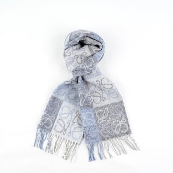 Loewe chequered cashmere scarf - Picture 2 of 9